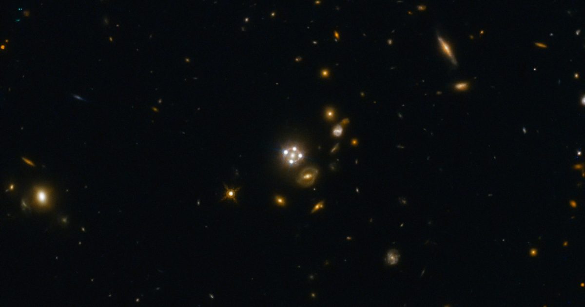 Ask Ethan: Why do gravitational lenses make crosses, not rings?