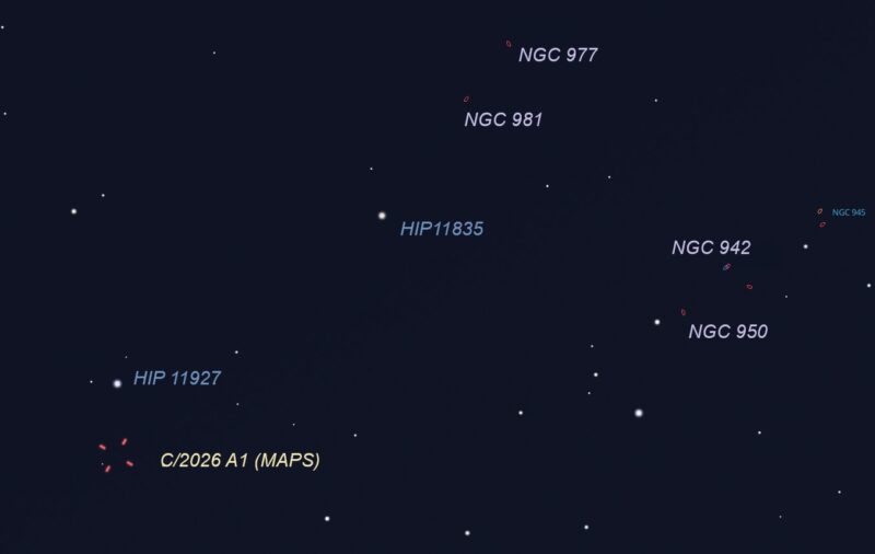 Star chart showing stars and deep-sky objects labeled with the comet at lower left.