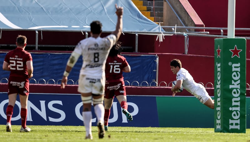Antoine Dupont scoring one of his tries for Toulouse against Munster in 2021. Photograph: Dan Sheridan/Inpho