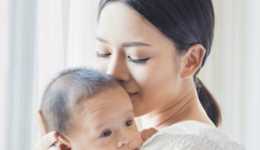 Maternal flu, Tdap vaccination cuts risk of infant hospitalization, ED visits 70% to 89%, researchers estimate