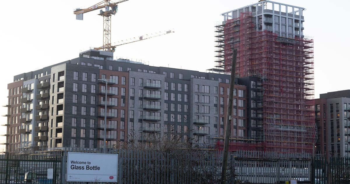 Oaktree and Johnny Ronan strike €415m Glass Bottle site refinancing with Deutsche Bank – The Irish Times