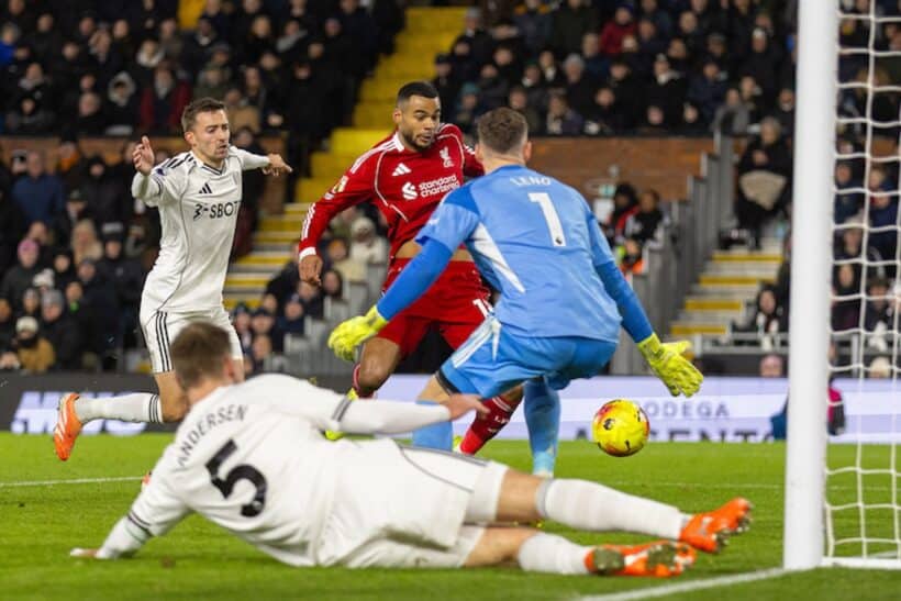 LONDON, ENGLAND - Sunday, January 4, 2026: Liverpool's Cody Gakpo scores his side's second goal during the FA Premier League match between Fulham FC and Liverpool FC at Craven Cottage. (Photo by David Rawcliffe/Propaganda)