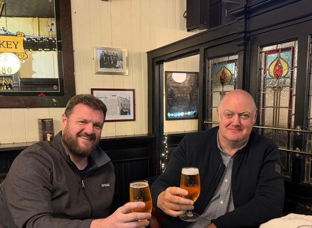 ‘Drinkers still get change out of a fiver’ – Galway pub introduces new 370ml glass in response to ‘disaster’ Diageo price hike