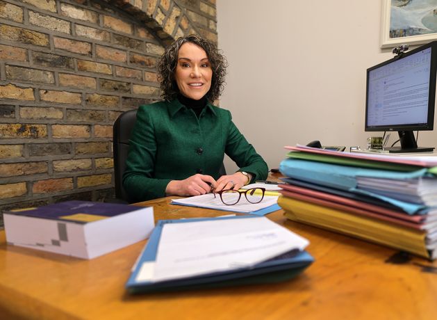 ‘I saw the warning signs’ – ‘Donald dash’ hots up as growing number of wealthy Americans race to get Irish visas and passports