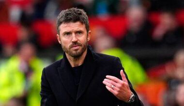 From Roy Keane’s personal jibe to Gary Neville’s control: When ex-players become a problem at Manchester United