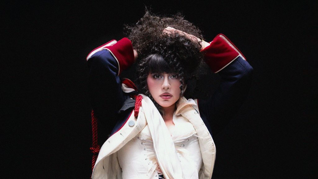 Káryyn Announces Debut Album and Shares New Song