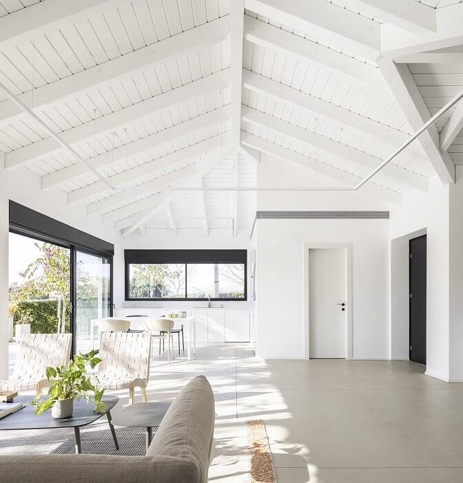 עיצוב: רז מלמד, דלת רב בריח