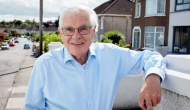 An Poc ar Buille singer Sean Ó Sé dies, aged 89 – The Irish Times