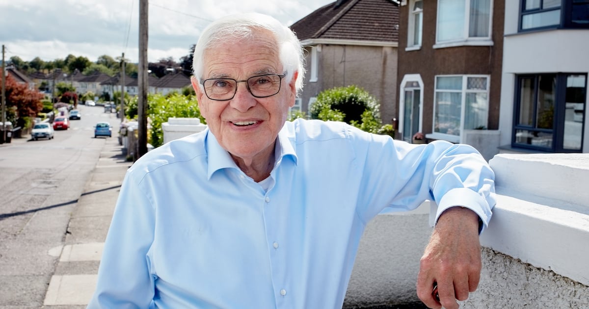 An Poc ar Buille singer Sean Ó Sé dies, aged 89 – The Irish Times