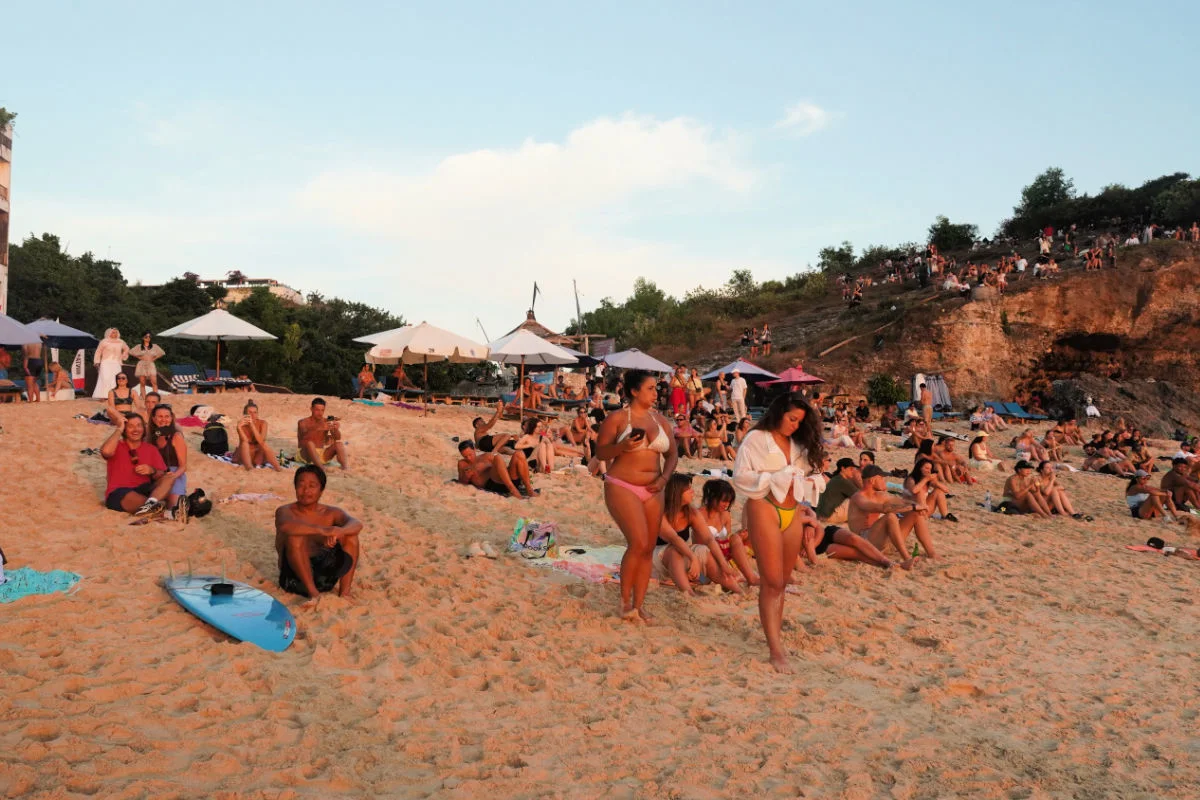Tourists on Bali Dreamland Beach.jpg