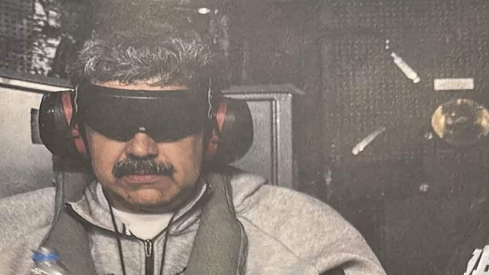 US Strike: वेनेजुएला में 150 विमानों से सिर्फ 30 मिनट में अमेरिका ने दिया 'ऑपरेशन एब्सोल्यूट रिजॉल्व' को अंजाम, 40 लोगों की हुई मौत - at least 40 killed in us strike on venezuela as maduro captured trump says washington will run country