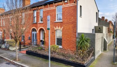 Immaculately presented Phibsborough Victorian designed around a painting for €895,000 – The Irish Times