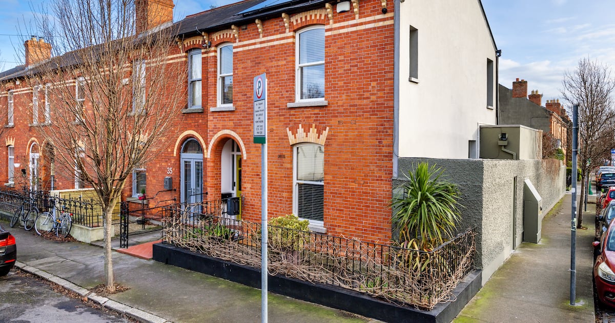 Immaculately presented Phibsborough Victorian designed around a painting for €895,000 – The Irish Times