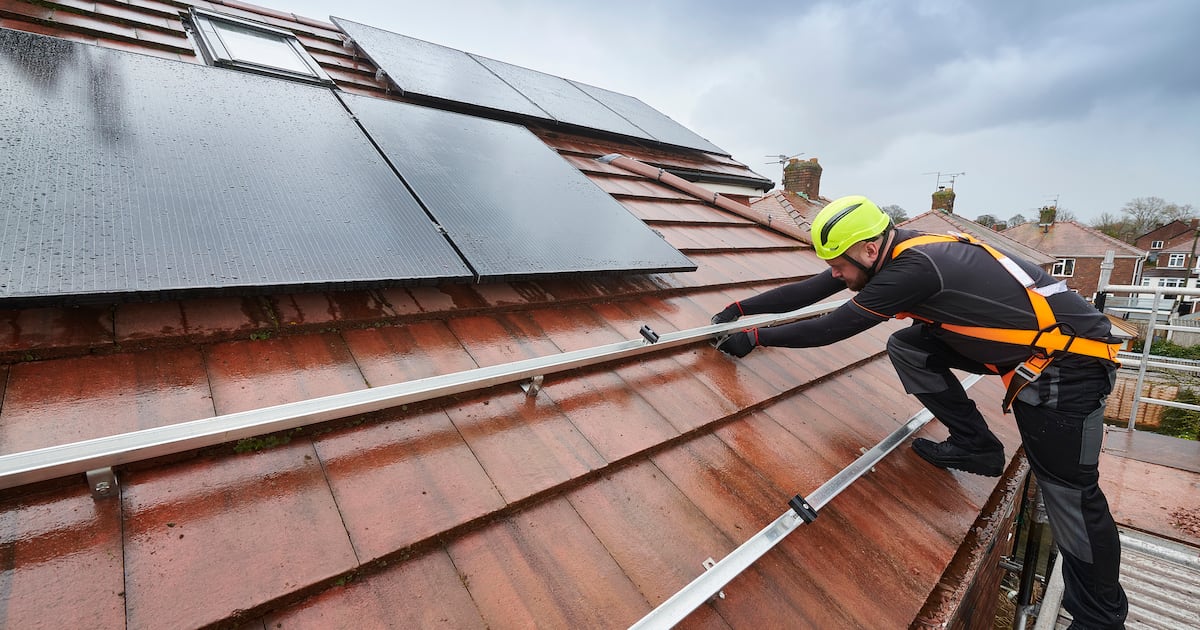 Ireland has much to learn from Pakistan when it comes to scaling up on solar energy – The Irish Times
