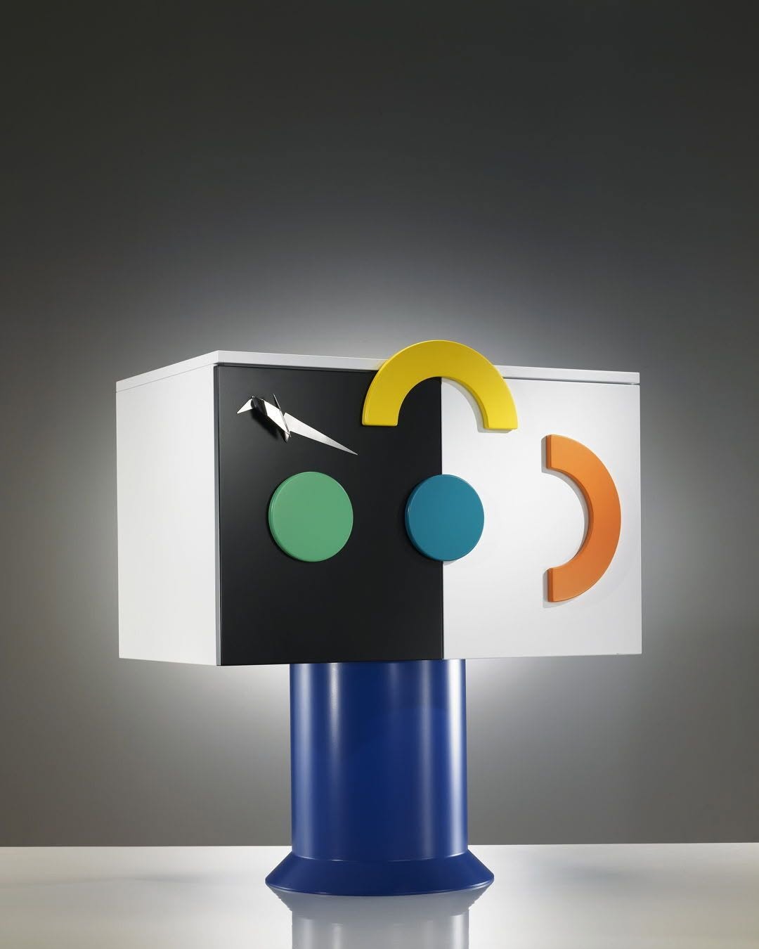 alessandro mendini furniture