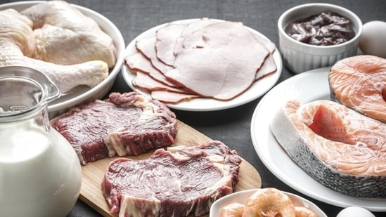 By definition, a ketogenic diet is not a balanced diet. Around 75% of calorie intake comes from fats.(Istock)