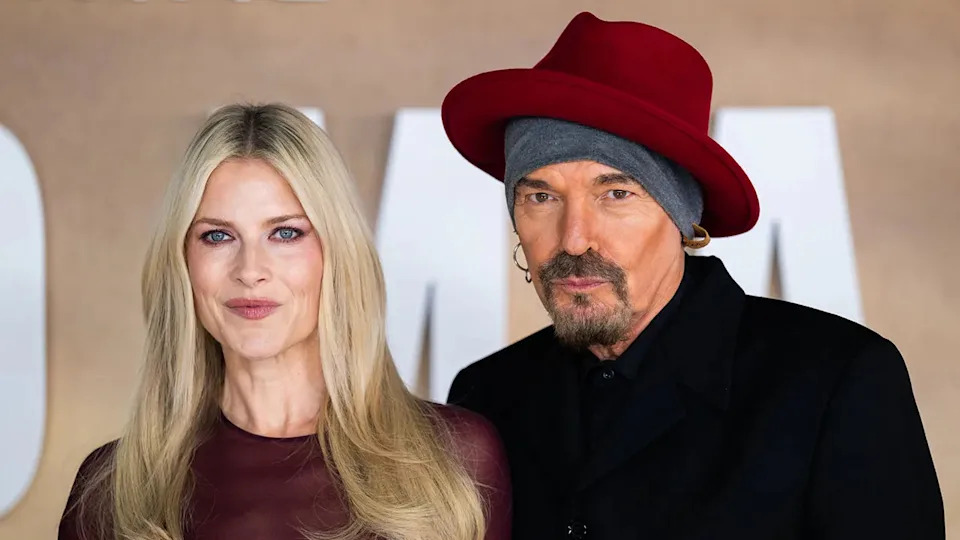 Ali Larter with Billy Bob Thornton