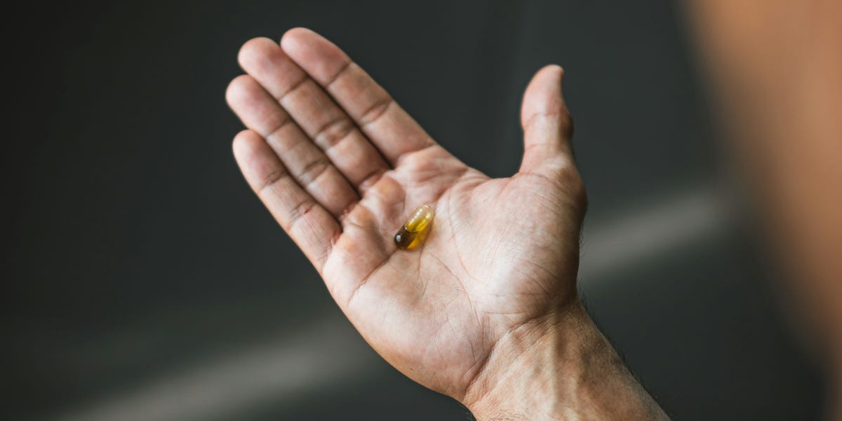 11 Best Supplements for Men, According to Nutrition Experts