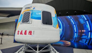 A model of Suborbital Spacecraft Crosser 1 (CYZ1), China
