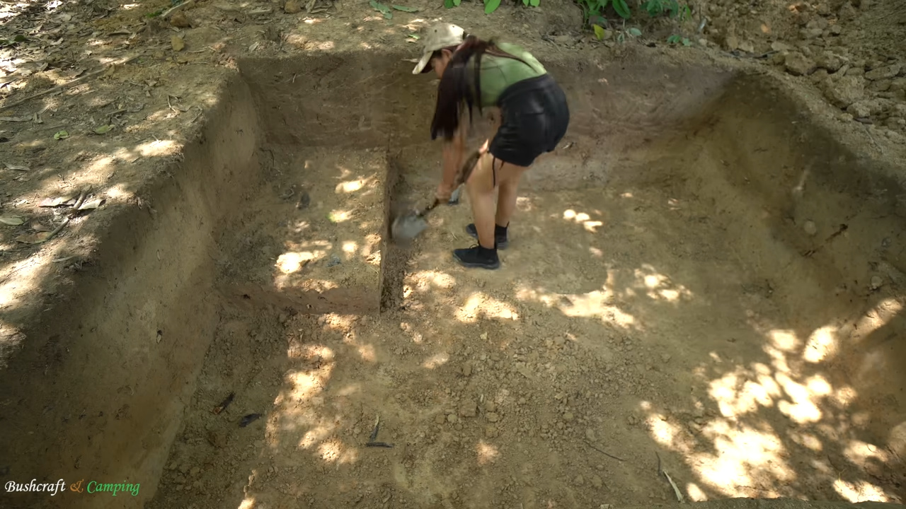 In just 32 days, a woman builds a completely self-sufficient underground wooden house, lives off the power grid, and creates a hidden refuge in nature.