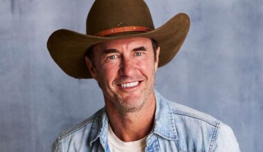 TOMS Founder Blake Mycoskie Shares Depression Struggle (Exclusive)