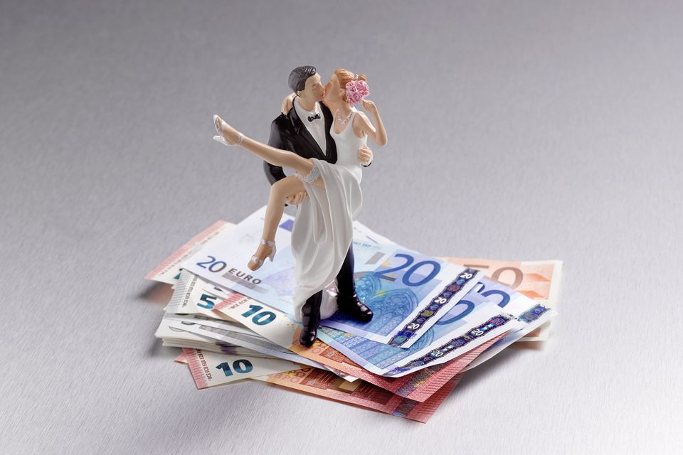 It's possible to increase house contents cover to includes items such as wedding gifts. Photo: Getty