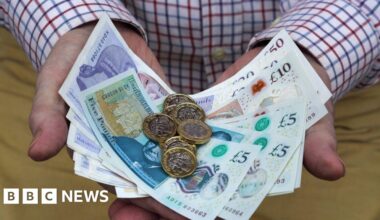 Plea from shop leaders as paying with cash costs more