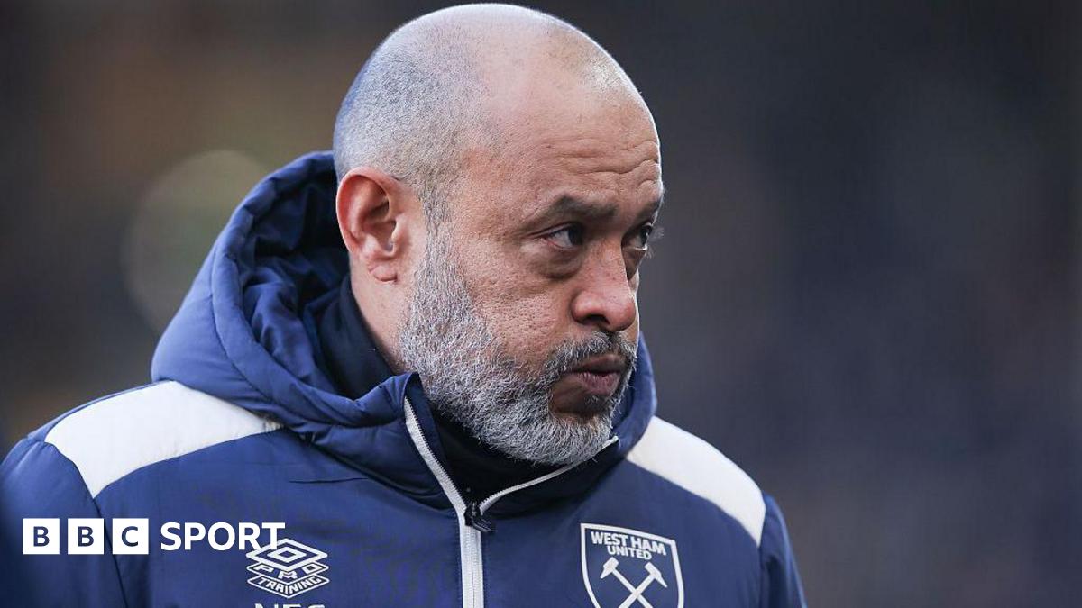 Nuno Espirito Santo, head coach of West Ham United, reacts
