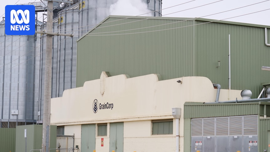 Crews attend potentially dangerous fire in northern Victoria