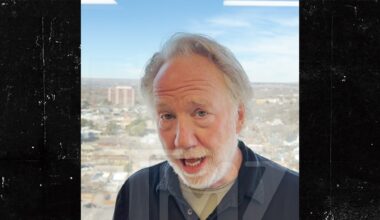 Timothy Busfield Surrenders to Cops on Child Sex Abuse Charges
