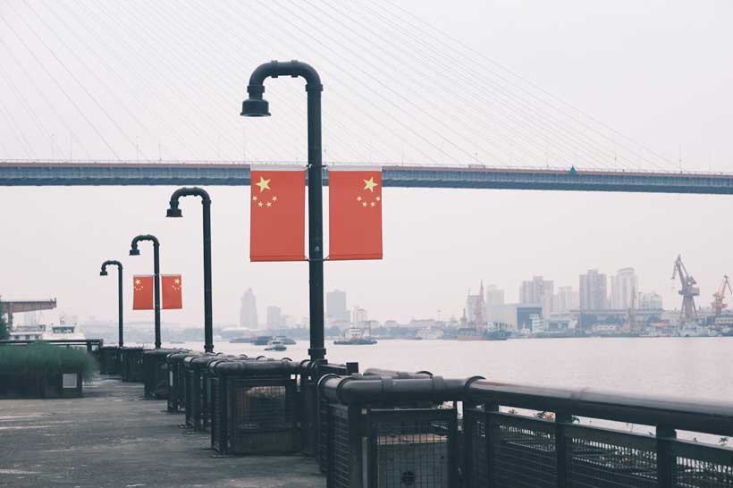 China Courts Ireland to Mend Strained Ties with EU