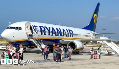 Ryanair fares to rise as passenger numbers forecast to surge