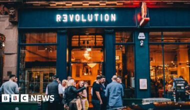 Revolution Bars to enter administration with 2,200 jobs at risk