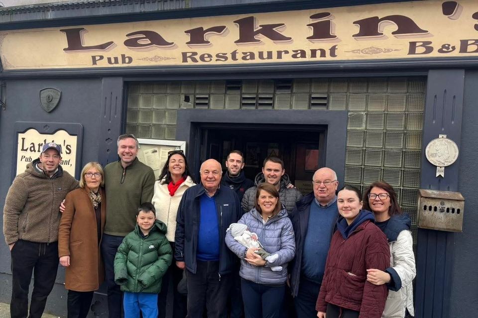 Outside Larkin's on Sunday: Donal Kelliher, Helen McCarthy, Padraig McCarthy, Dan Kelliher, Larkin-Ann McCarthy, Gerard Larkin-McCarthy, James McCarthy, Shane O’Sullivan, Catherina McCarthy with 3 week old Baby Cian “Larkin” O’Sullivan, Michael Larkin-McCarthy, Kate Barry, Eleanor McCarthy-Barry.