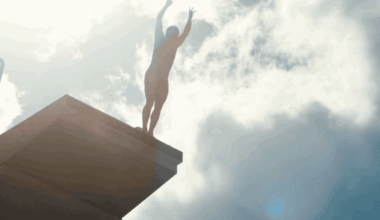 Wade into Slow-Motion Suspension and Anticipation in the Radiant Film 'Divers' — Colossal