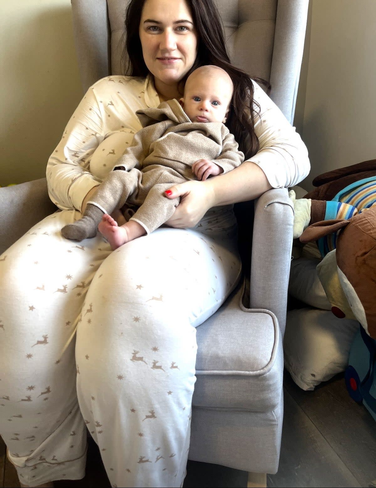 Ashley Nickson, 36, managed to lose more than six-and-a-half stone by using weight-loss drug Mounjaro (Ashley Nickson)