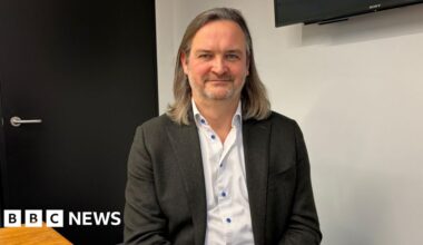 'No reason' for Guernsey to lose jobs to AI