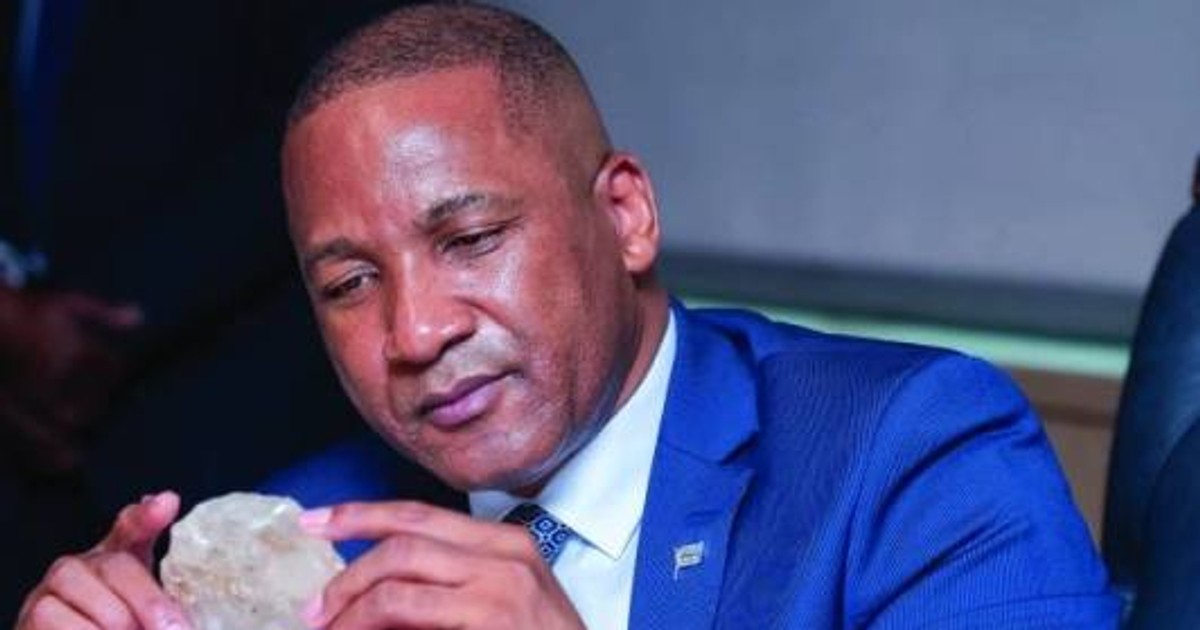 Africa’s top jewel producer Botswana struggles to sell diamonds amid 85% oversupply