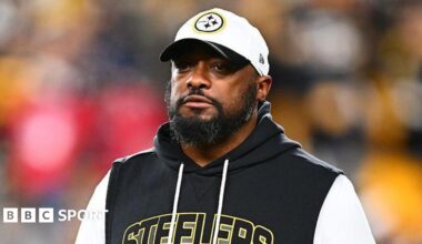 Mike Tomlin while coach of Pittsburgh Steelers
