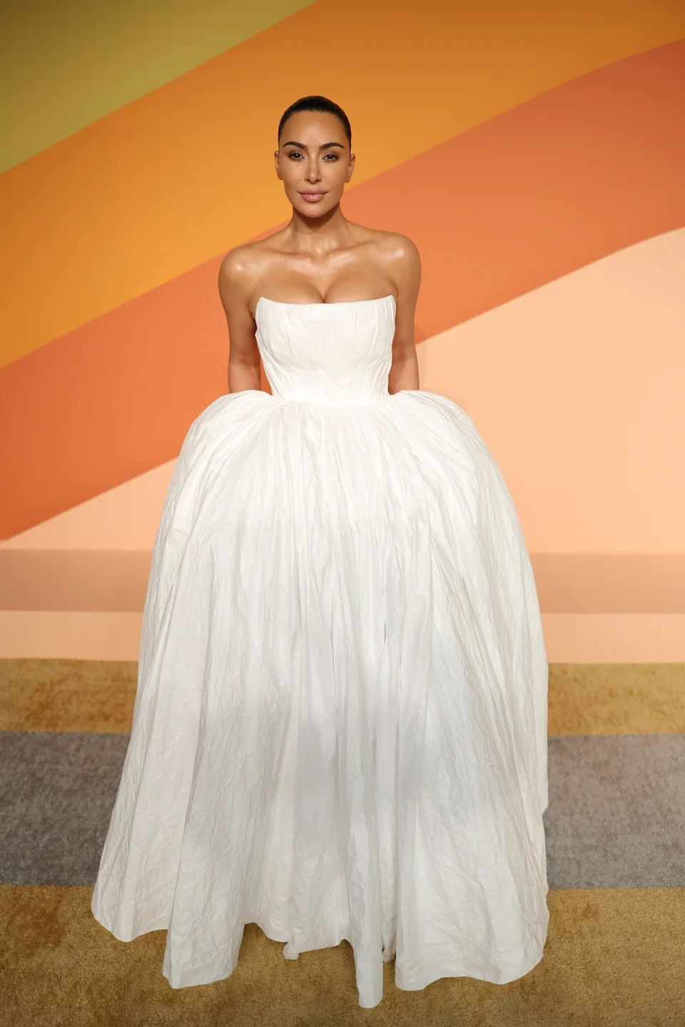 BEVERLY HILLS, CALIFORNIA - MARCH 02: Kim Kardashian attends the 2025 Vanity Fair Oscar Party Hosted By Radhika Jones at Wallis Annenberg Center for the Performing Arts on March 02, 2025 in Beverly Hills, California. (Photo by Phillip Faraone/VF25/Getty Images for Vanity Fair)