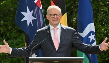 The government has promised a $25 billion boost to hospital funding – but only hints at real reform