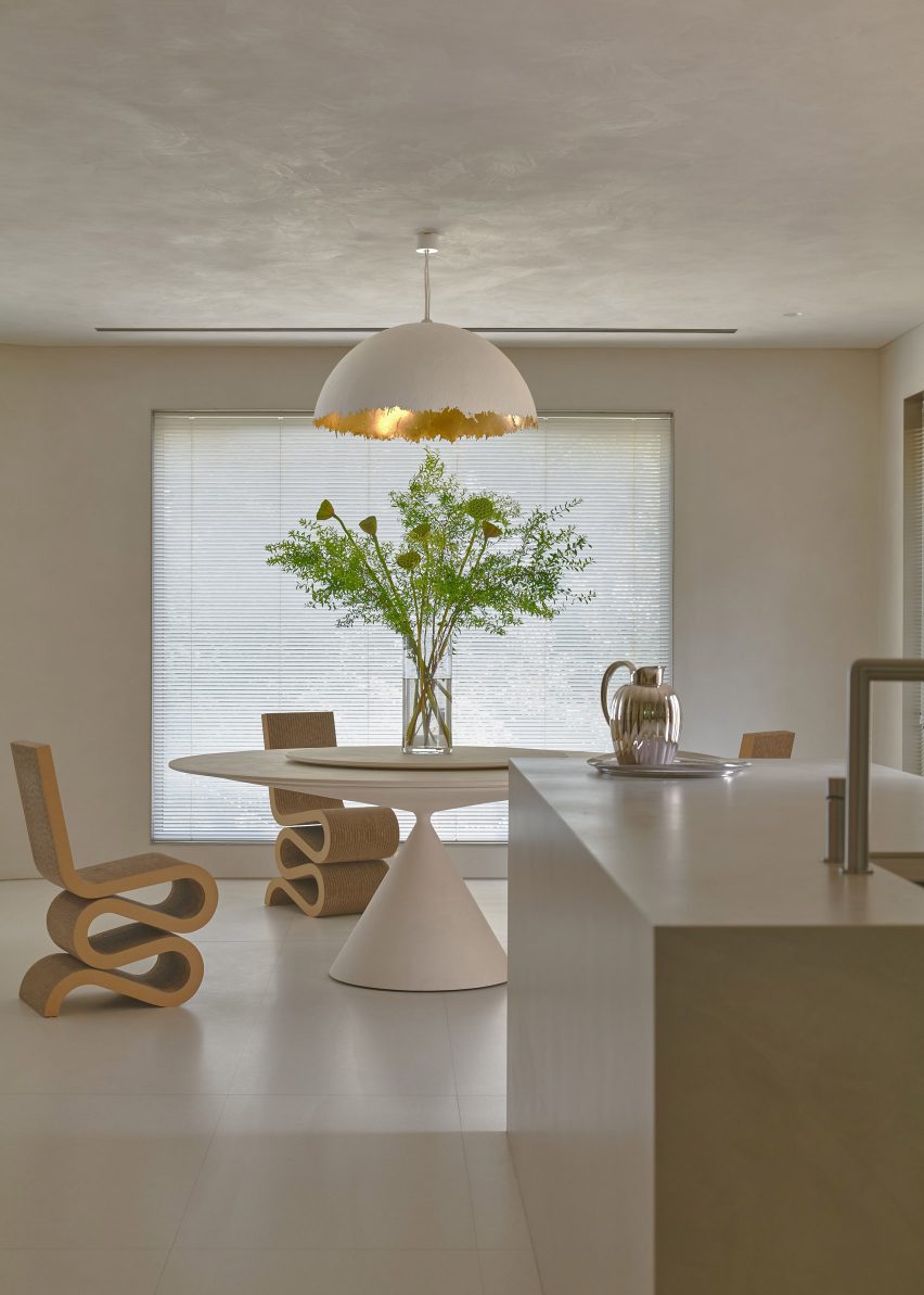 Shanghai Xijiao Residence by FOG Architecture