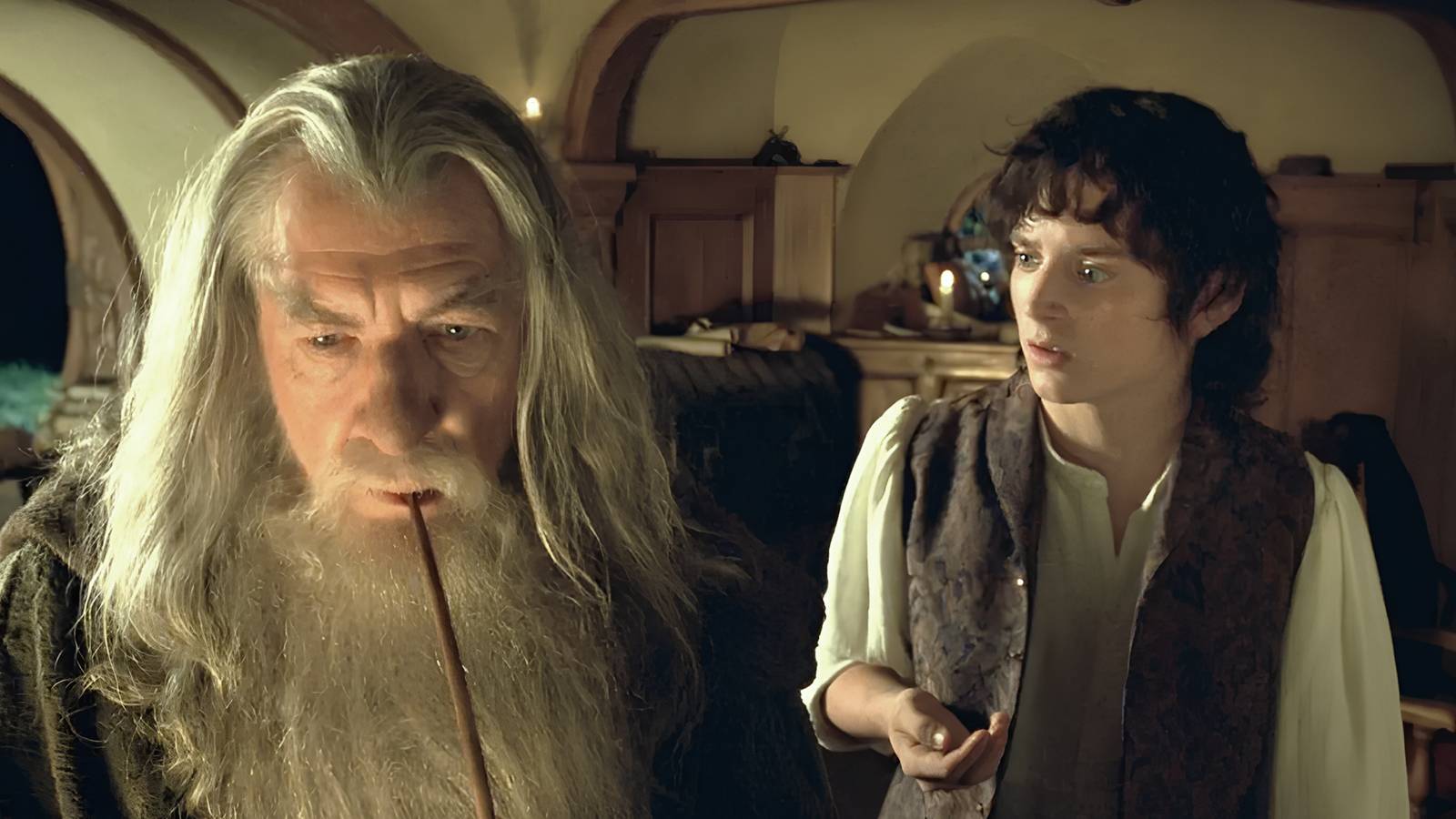 Gandalf & Frodo Will Reunite In New Lord Of The Rings Movie, Confirms Ian McKellen