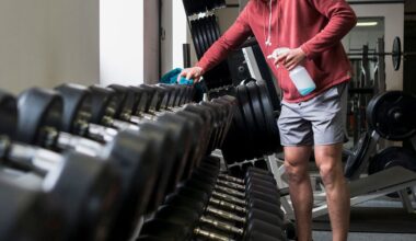 How to Clean Your Dumbbells, According to a Gym Owner