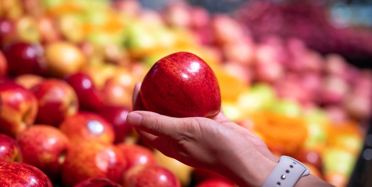 Are Apples Actually Good for You? Dietitians Weigh In