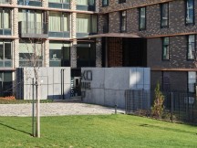 Daylight, telephoto cameras: Oppo Find X9 Pro (3x) - 70mm, f/2.1, ISO 100, 1/200s (4096x3072px) - Honor Magic8 Pro vs. Oppo Find X9 Pro vs. vivo X300 Pro