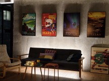 Low light, main cameras, 2x: vivo X300 Pro - 48mm, f/1.6, ISO 1075, 1/25s (4096x3072px) - Honor Magic8 Pro vs. Oppo Find X9 Pro vs. vivo X300 Pro