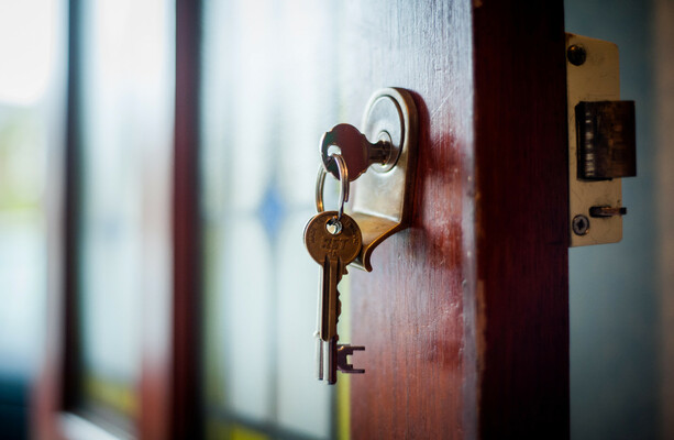 Housing: Average gap between asking price and sale price grew to 6.6% in 2025 - The Journal