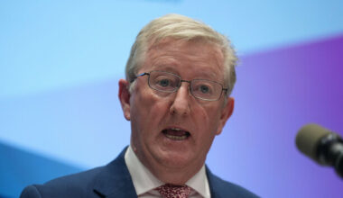 Minister pledges 'year of renewed focus' on road safety after 190 fatalities on Irish roads in 2025 - The Journal