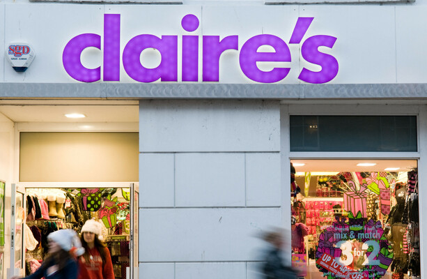 Claire’s, the teen jewellery retail chain, has collapsed into administration - The Journal